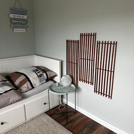 Ferienwohnung Bi Uns Too Huus Wilhelmshaven Exterior foto