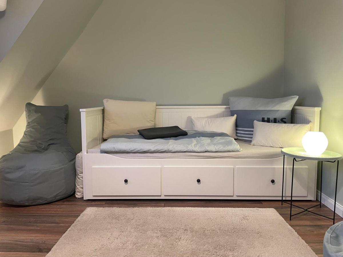 Ferienwohnung Bi Uns Too Huus Wilhelmshaven Exterior foto
