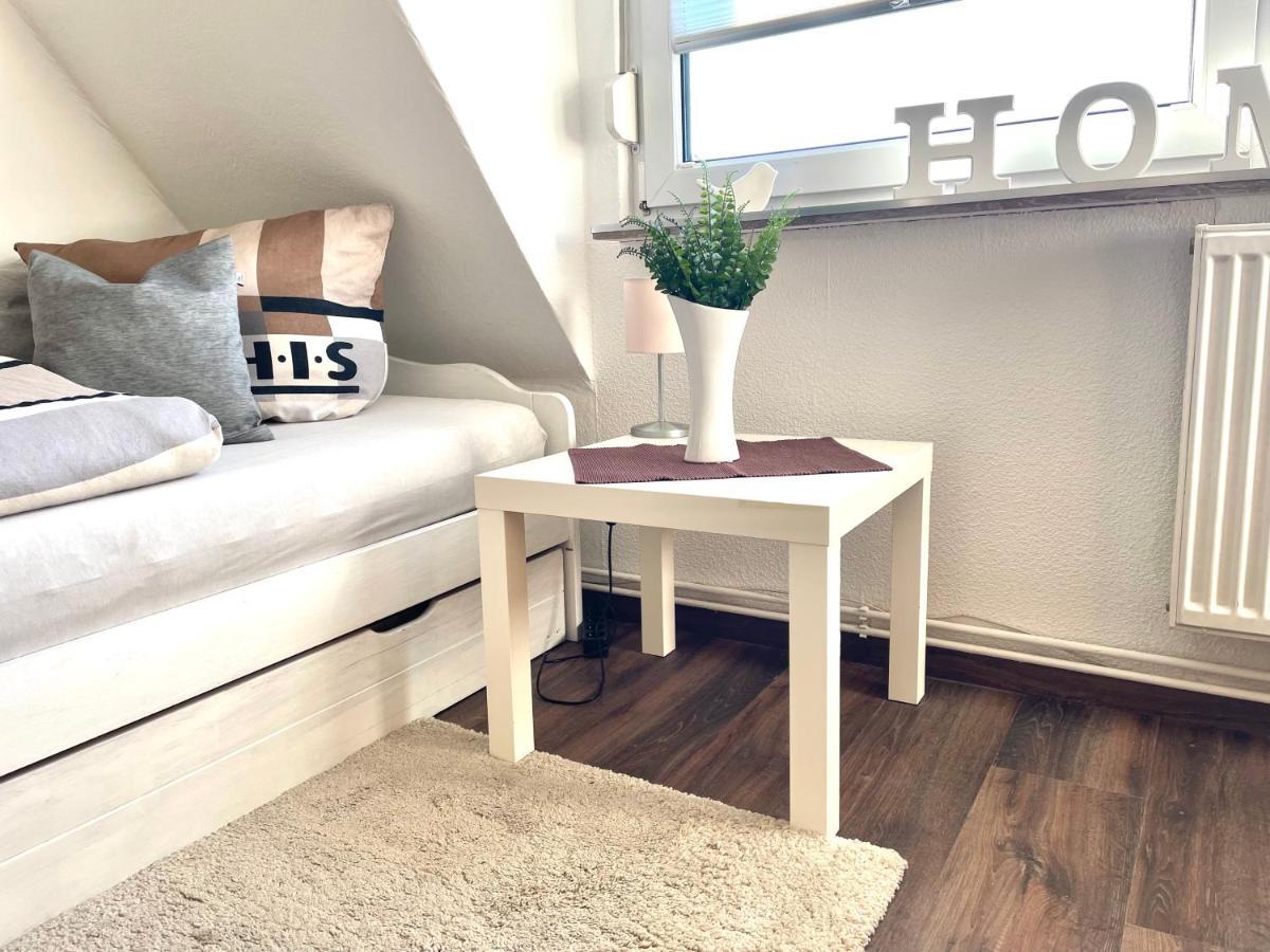 Ferienwohnung Bi Uns Too Huus Wilhelmshaven Exterior foto